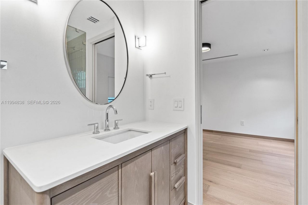 525 NE 101 St , Miami Shores, FL 33138 Photo