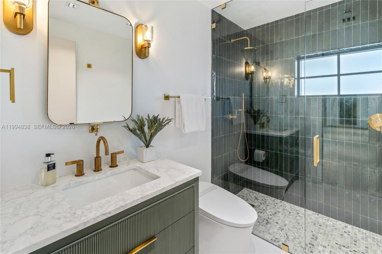 525 NE 101 St , Miami Shores, FL 33138 Photo