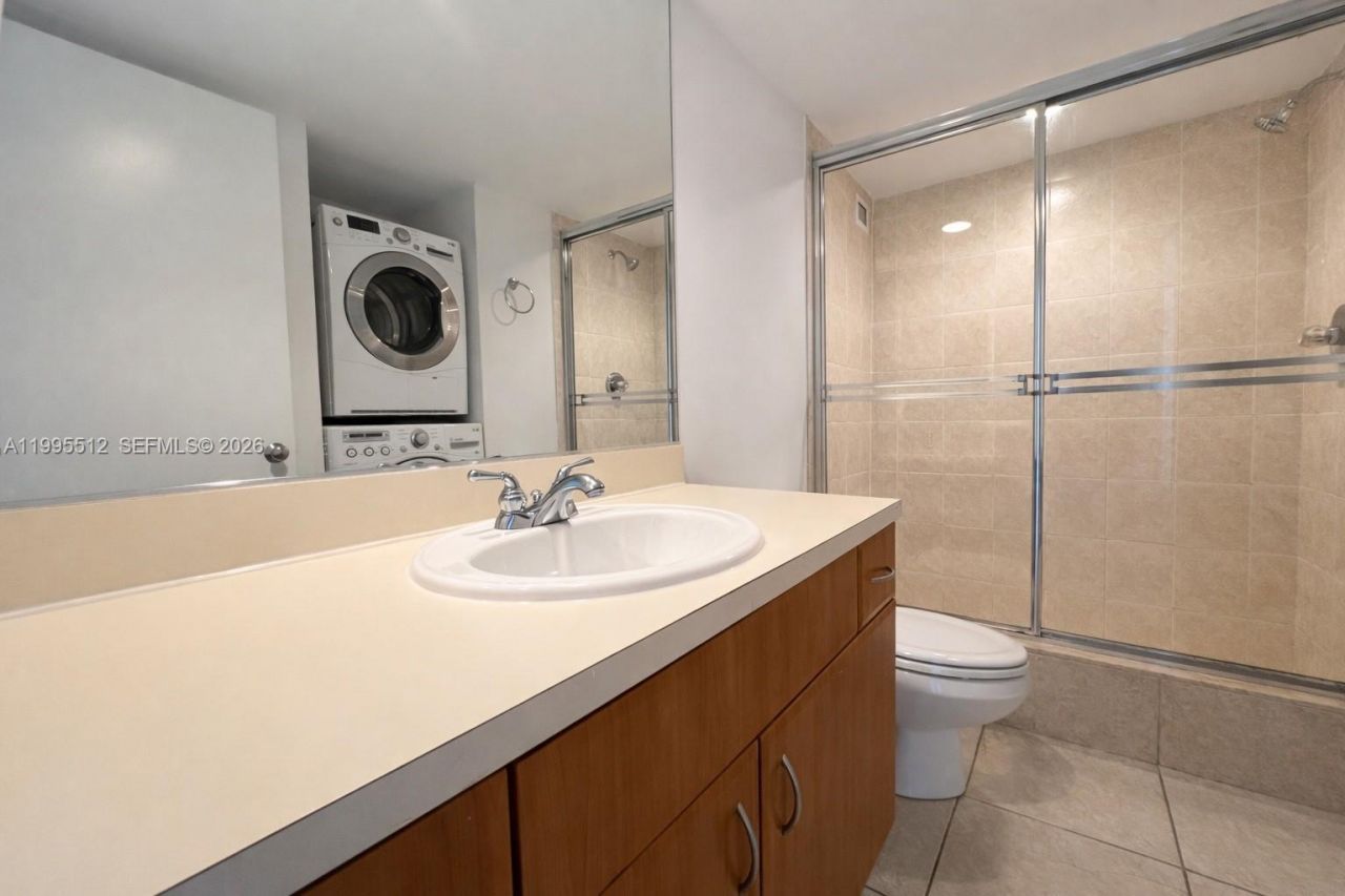 5600 Collins Ave , Unit 4E, Miami Beach, FL 33140 Photo