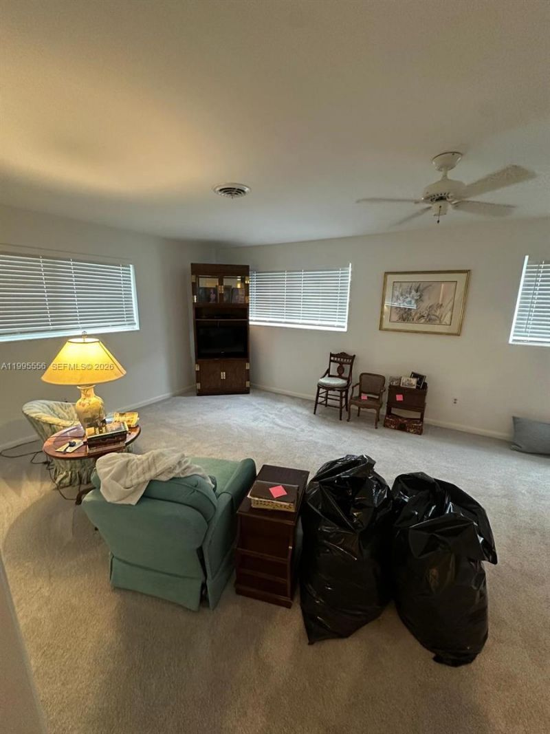 6740 SW 144th St , Palmetto Bay, FL 33158 Photo