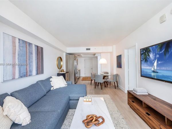 121 NE 34th St , Unit L402, Miami, FL 33137