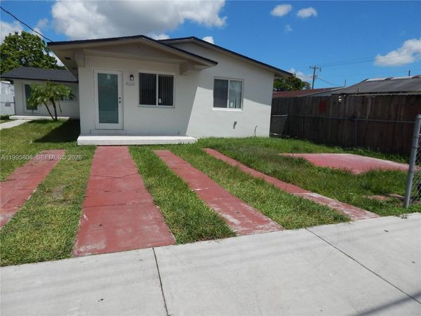 Unit 3533, Miami, FL 33165