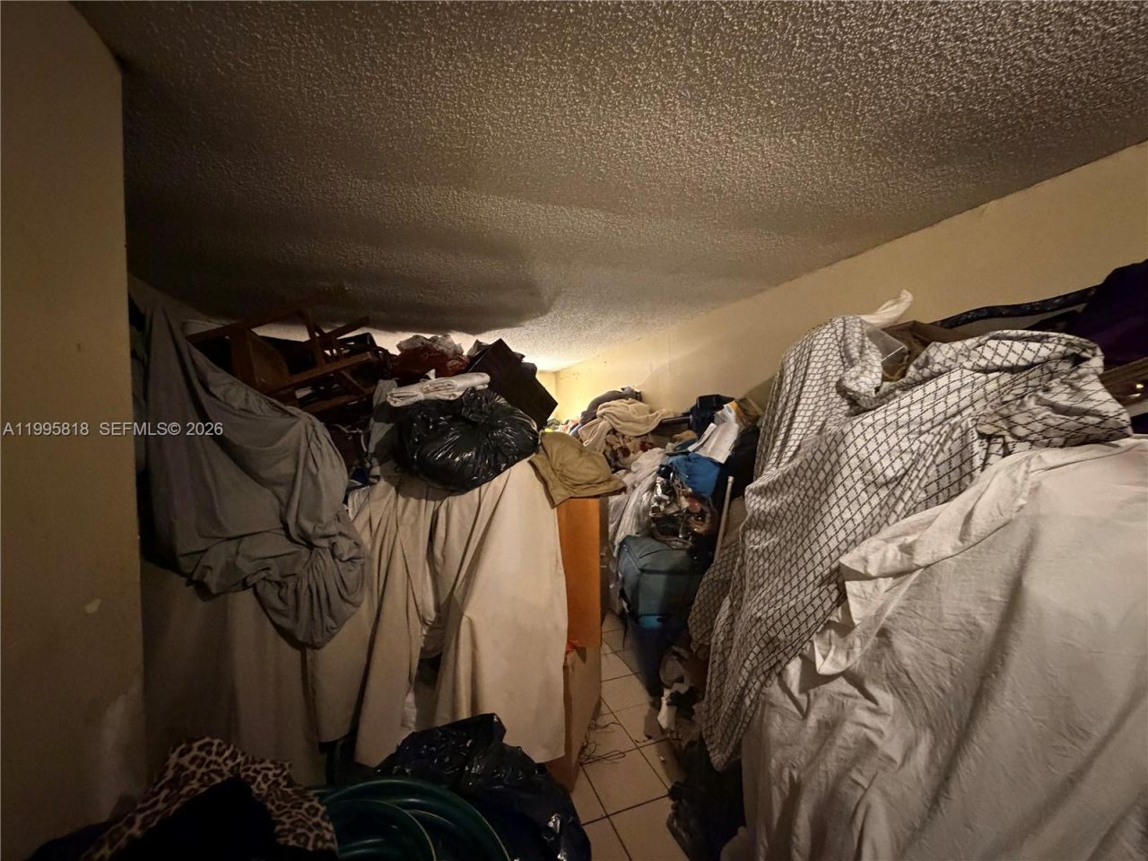 3700 NW 21st St, Unit 401, Lauderdale Lakes, FL 33311 Photo