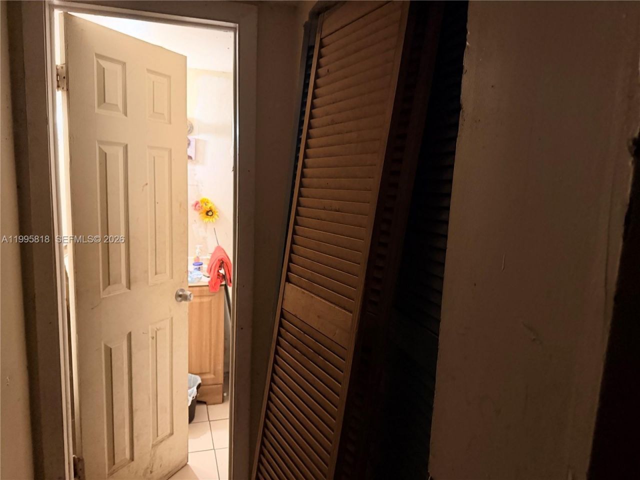 3700 NW 21st St, Unit 401, Lauderdale Lakes, FL 33311 Photo