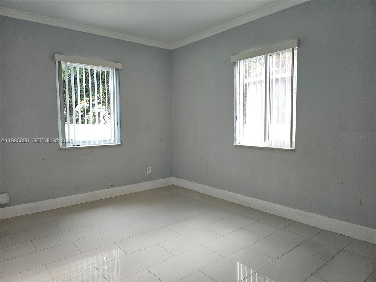 5816 SW 9th St, West Miami, FL 33144 Photo
