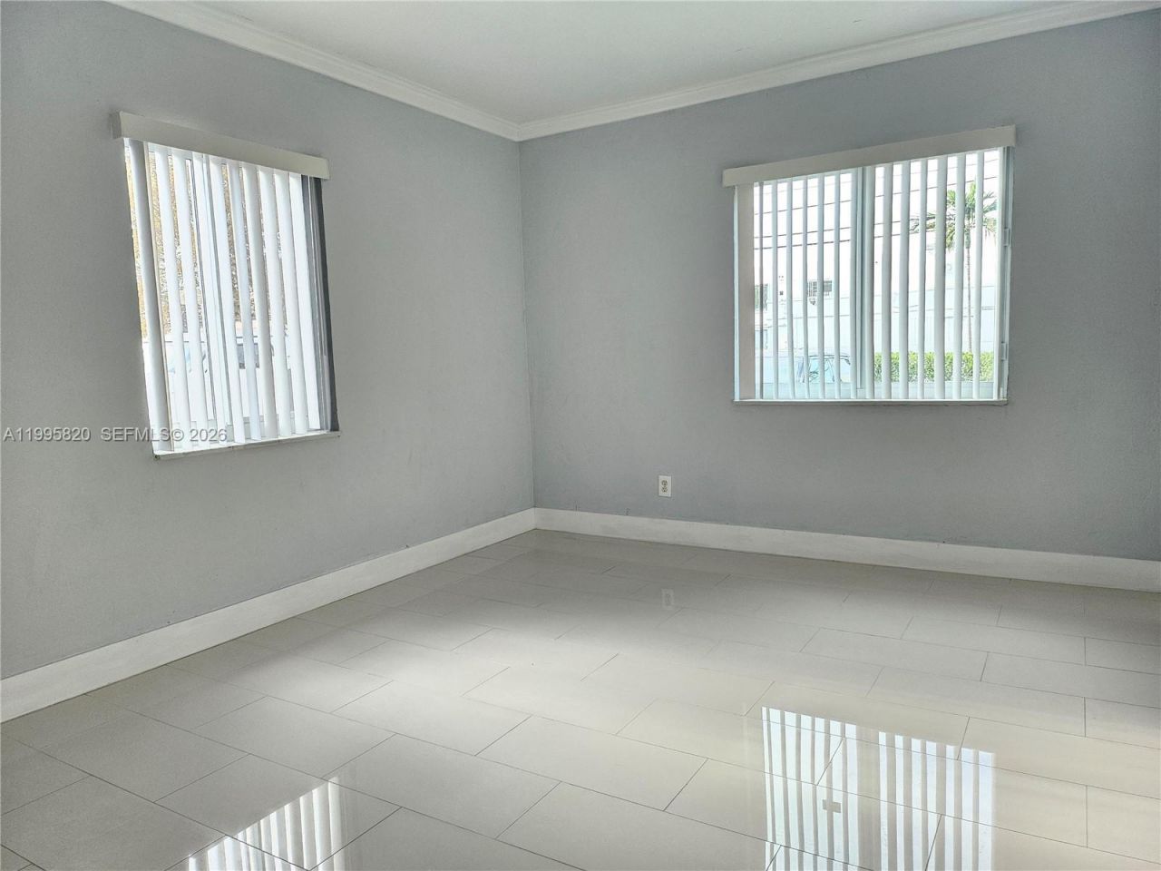 5816 SW 9th St, West Miami, FL 33144 Photo