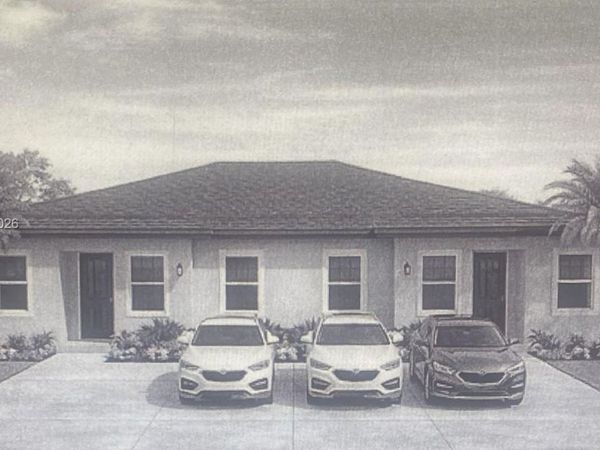 2424 Wolf Creek RD, Sebring, FL 33875