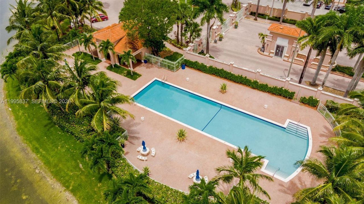 6540 NW 114th Ave, Unit 1423, Doral, FL 33178 Photo