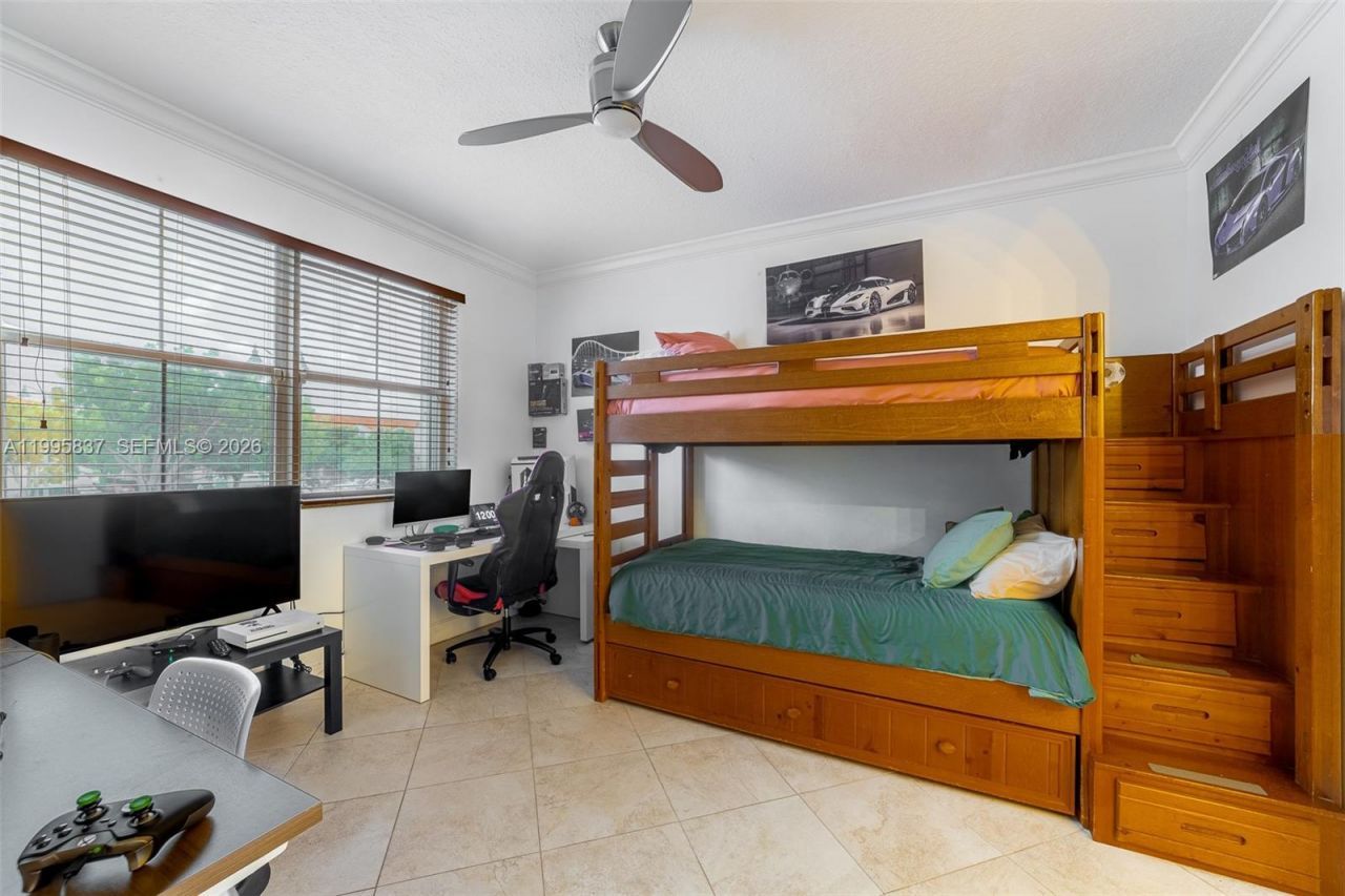 6540 NW 114th Ave, Unit 1423, Doral, FL 33178 Photo