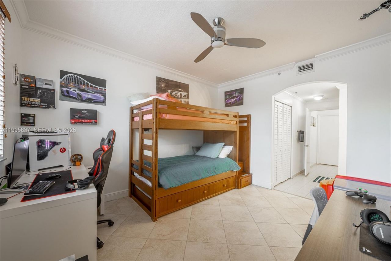 6540 NW 114th Ave, Unit 1423, Doral, FL 33178 Photo