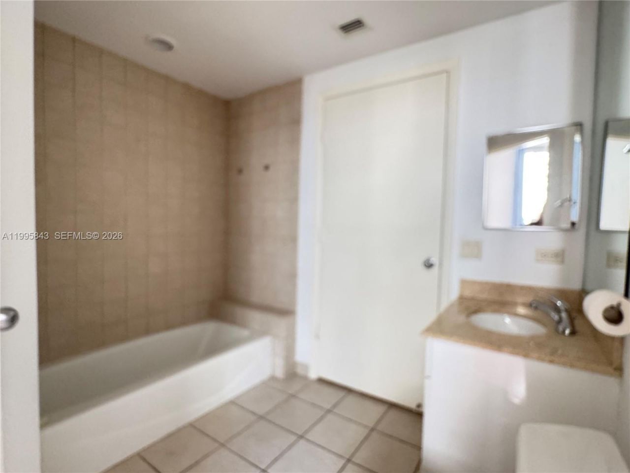 801 Brickell Key Blvd , Unit 1204, Miami, FL 33131 Photo