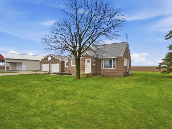 8370 N 300 W, Markle, IN 46770