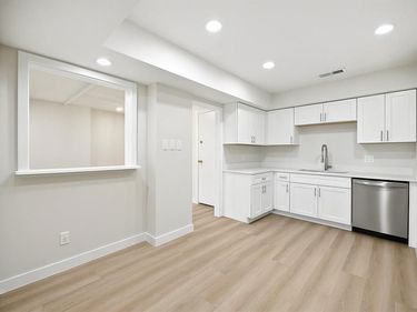 5200 Keller Springs Road, Unit 313, Dallas, TX 75248