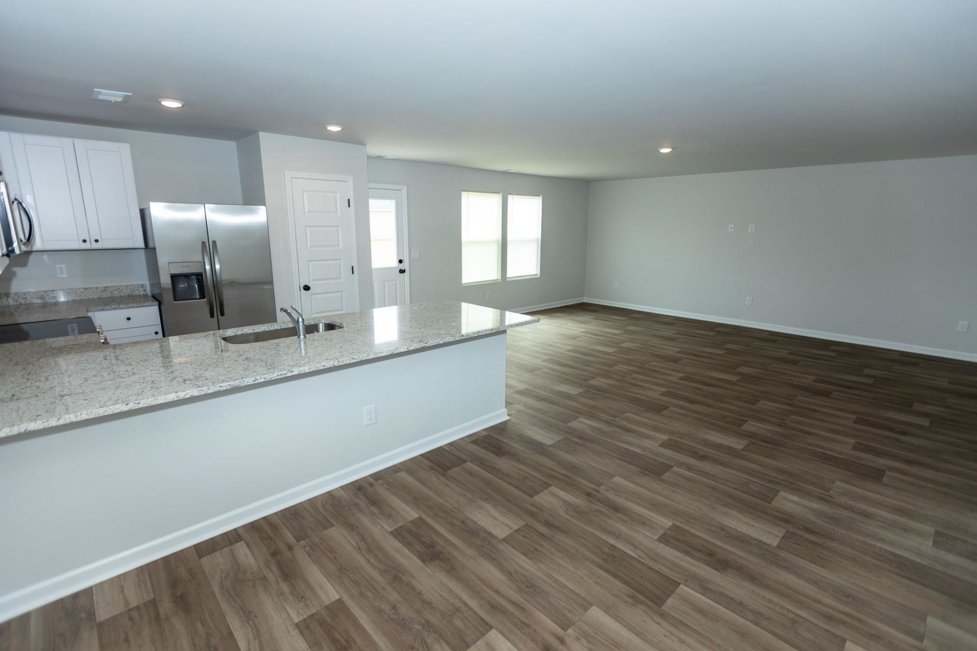 324 Sweet Vernal St Photo 11