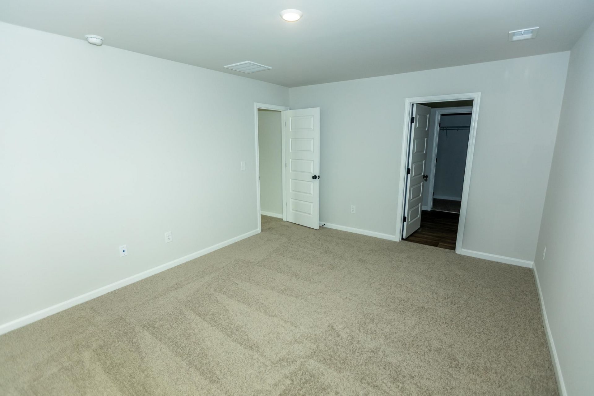 324 Sweet Vernal St Photo 18