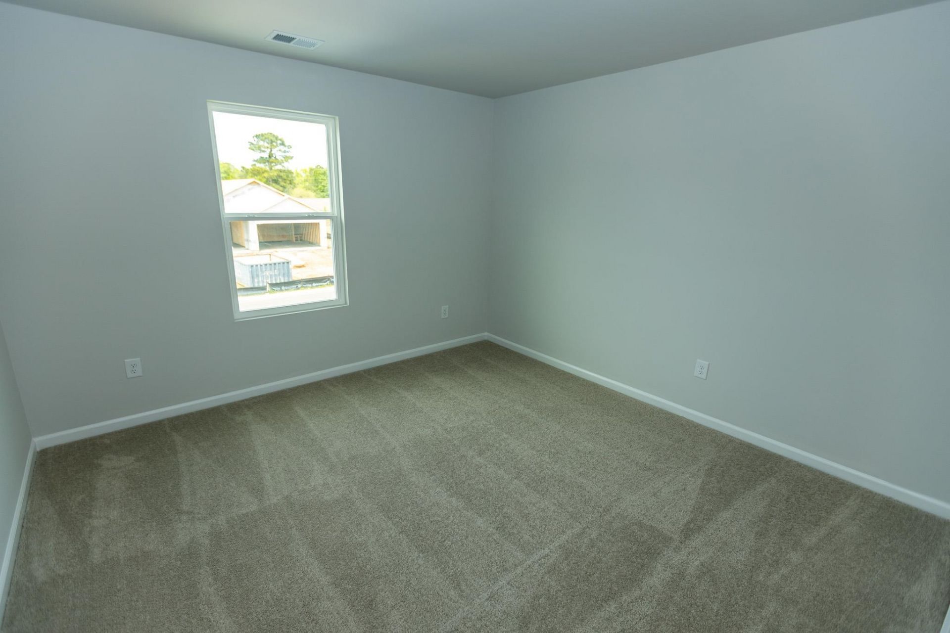 324 Sweet Vernal St Photo 25