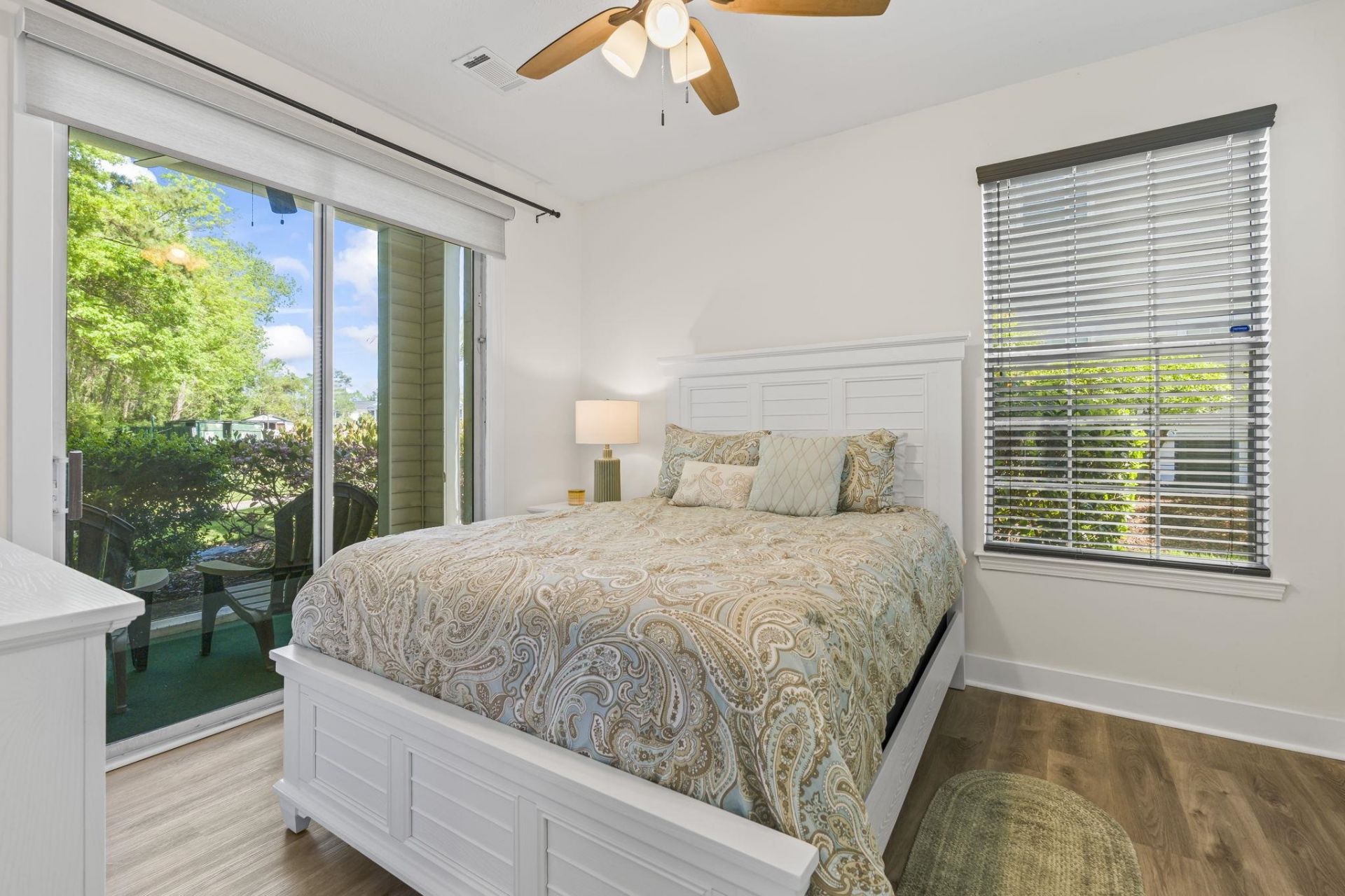 464 River Oaks Dr.  Photo 16