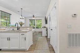 464 River Oaks Dr.  photo 4