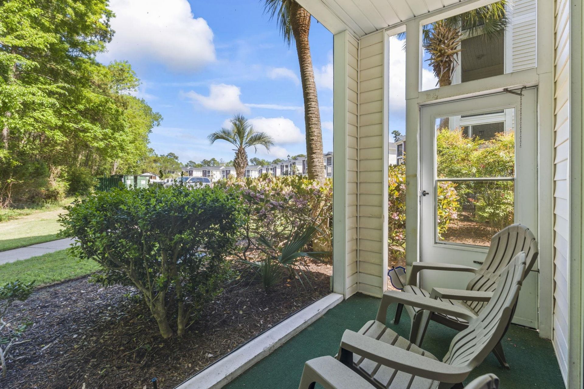 464 River Oaks Dr.  Photo 22