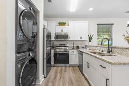 464 River Oaks Dr.  photo 4