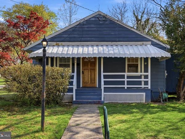 1400 CORAL SEA DRIVE, ROCKVILLE, MD 20851