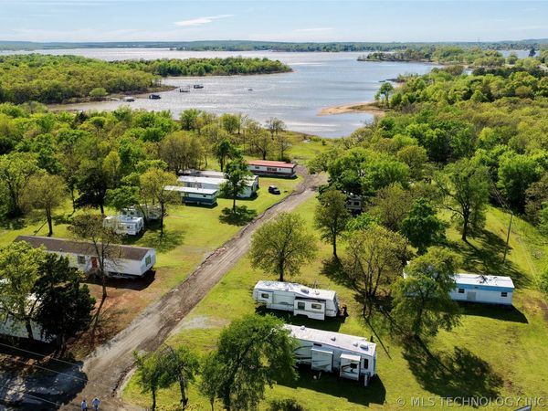 1 Boston , Eufaula, OK 74432