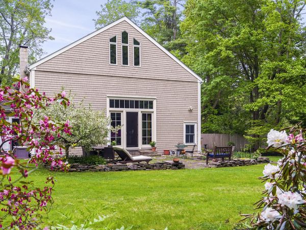9 Conifer Ridge Road, Cumberland, ME 04110