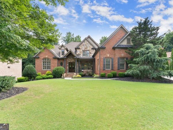 5507 AVIEMORE Court, Suwanee, GA 30024