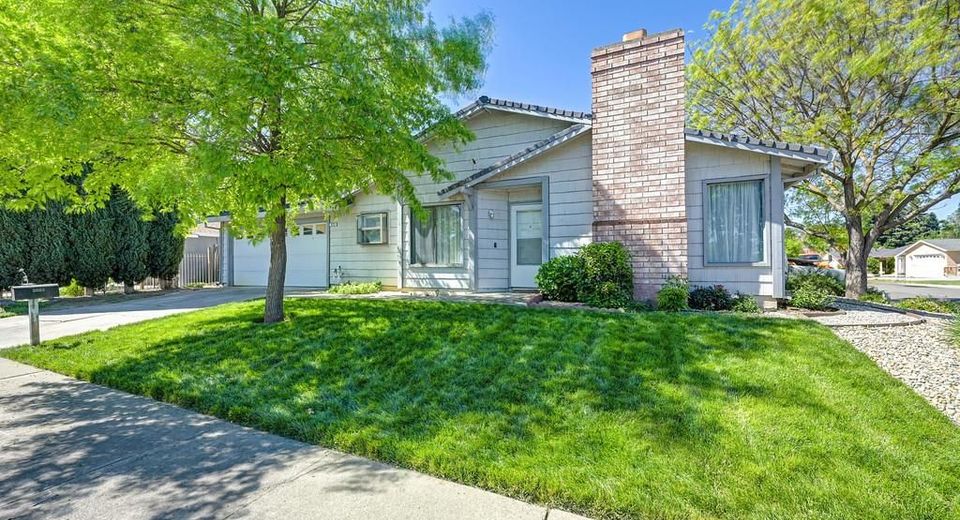 2923 Baronet Way, Sacramento, CA 95833 Photo