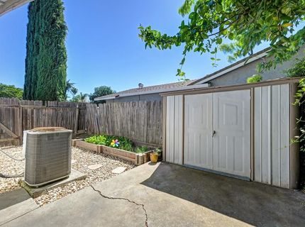 2923 Baronet Way, Sacramento, CA 95833 Photo
