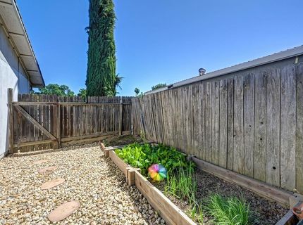 2923 Baronet Way, Sacramento, CA 95833 Photo