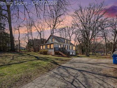 3416 Eastwood Drive, Rochester Hills, MI 48309