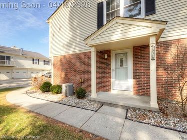 2038 Hidden Meadows Drive, Walled Lake, MI 48390