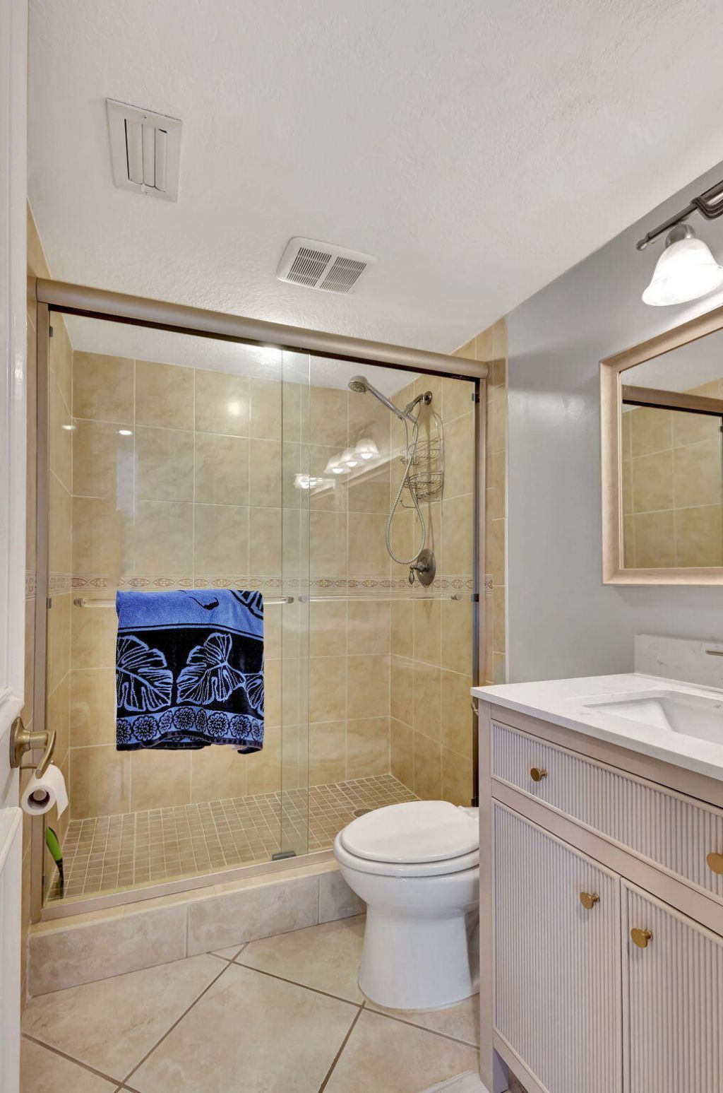 1060 Lake Shore Drive, Unit Apt 204, Lake Park, FL 33403 Photo