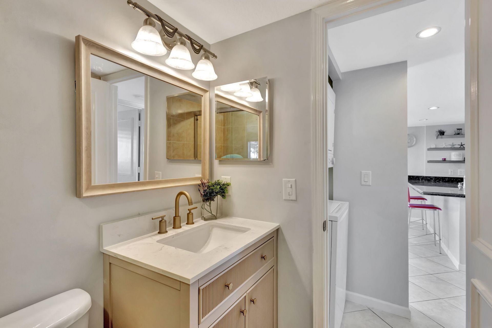 1060 Lake Shore Drive, Unit Apt 204, Lake Park, FL 33403 Photo