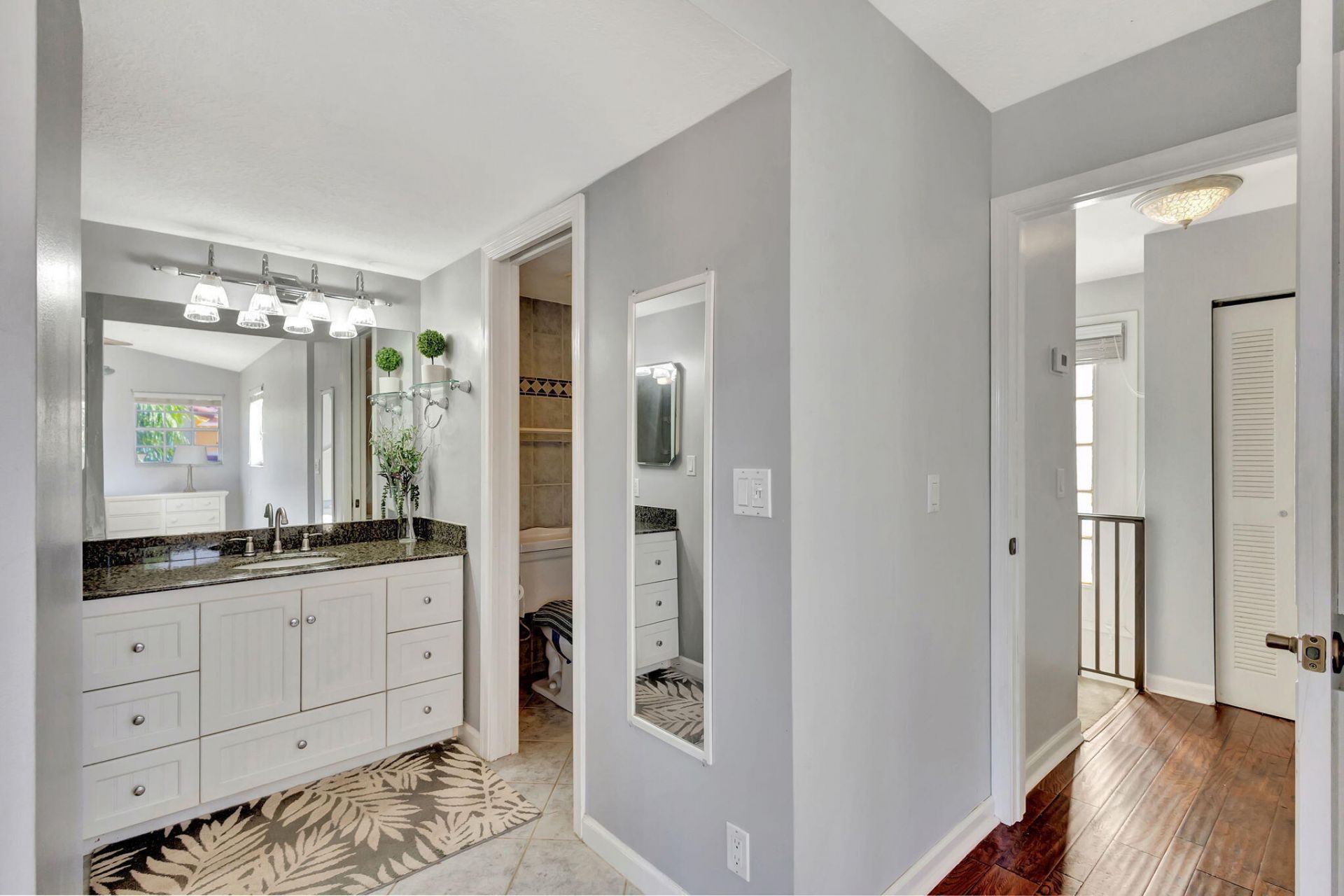 1060 Lake Shore Drive, Unit Apt 204, Lake Park, FL 33403 Photo