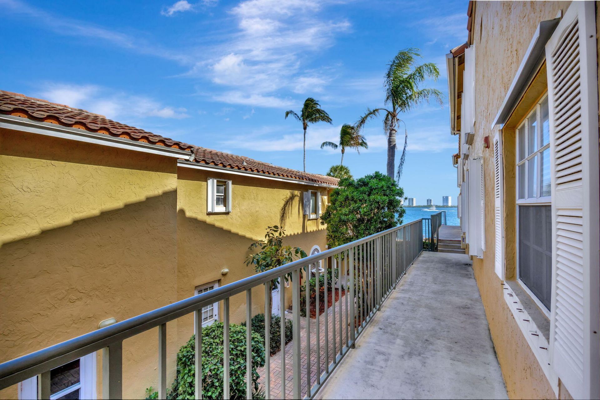 1060 Lake Shore Drive, Unit Apt 204, Lake Park, FL 33403 Photo