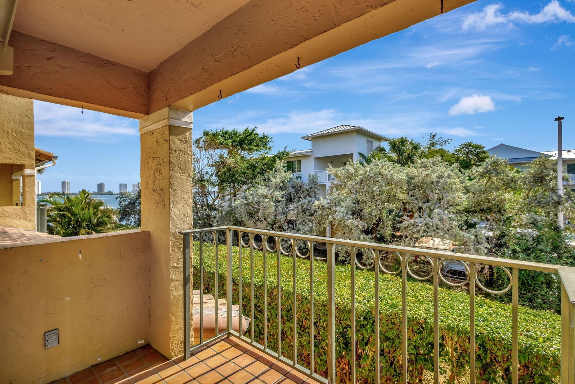 1060 Lake Shore Drive, Unit Apt 204, Lake Park, FL 33403 Photo