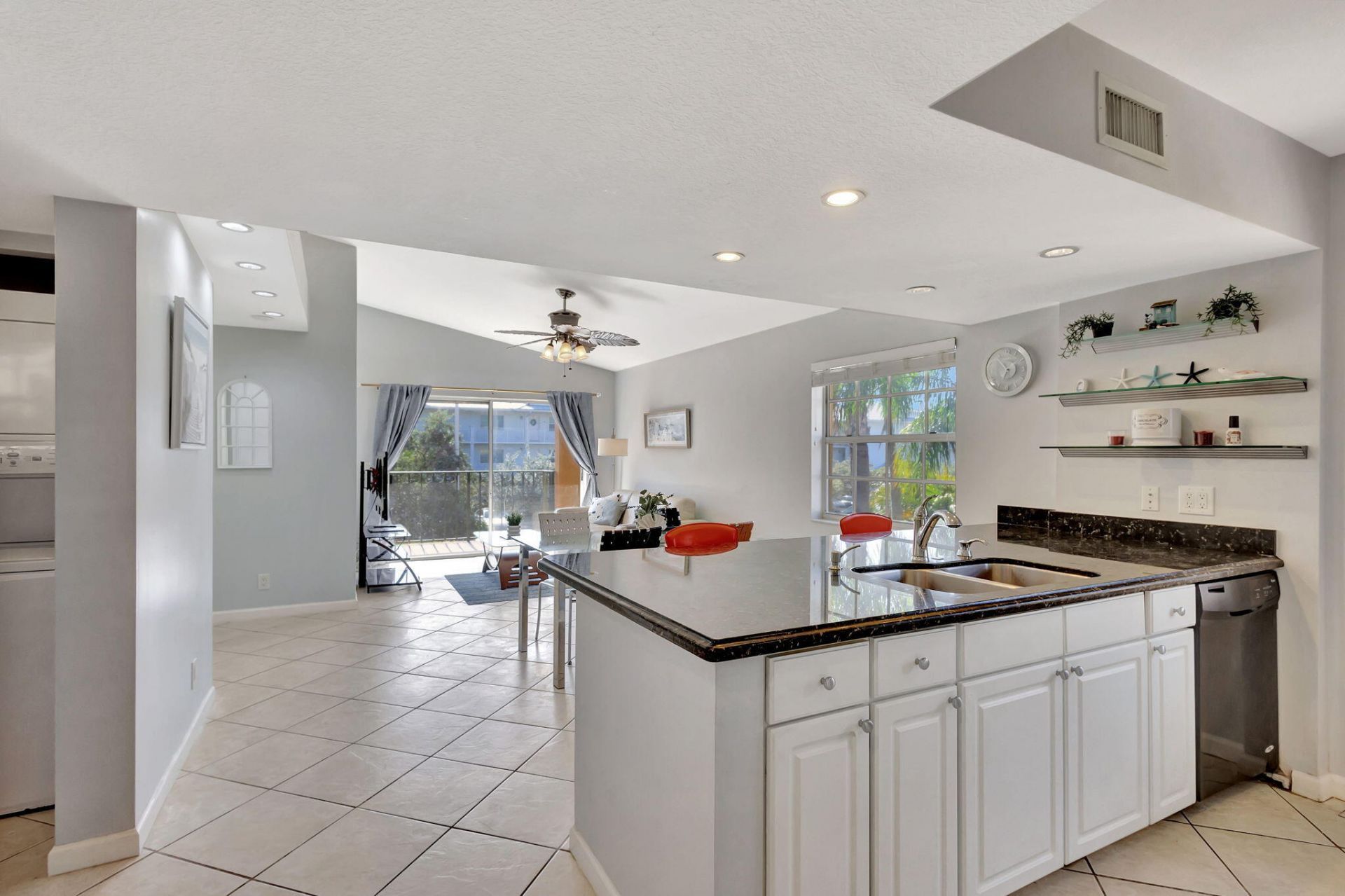 1060 Lake Shore Drive, Unit Apt 204, Lake Park, FL 33403 Photo