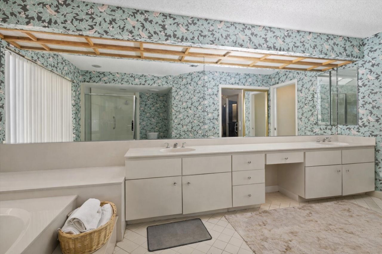 6691 S Pine Court, West Palm Beach, FL 33418 Photo