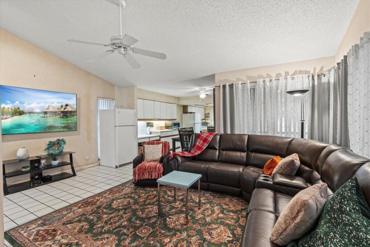 6691 S Pine Court, West Palm Beach, FL 33418 Photo