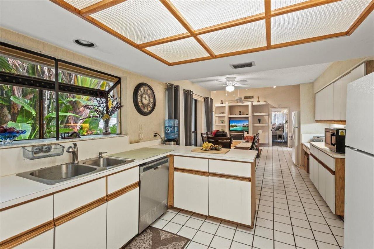 6691 S Pine Court, West Palm Beach, FL 33418 Photo