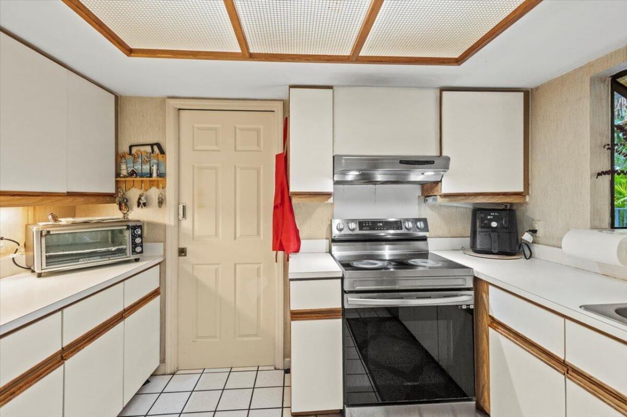 6691 S Pine Court, West Palm Beach, FL 33418 Photo