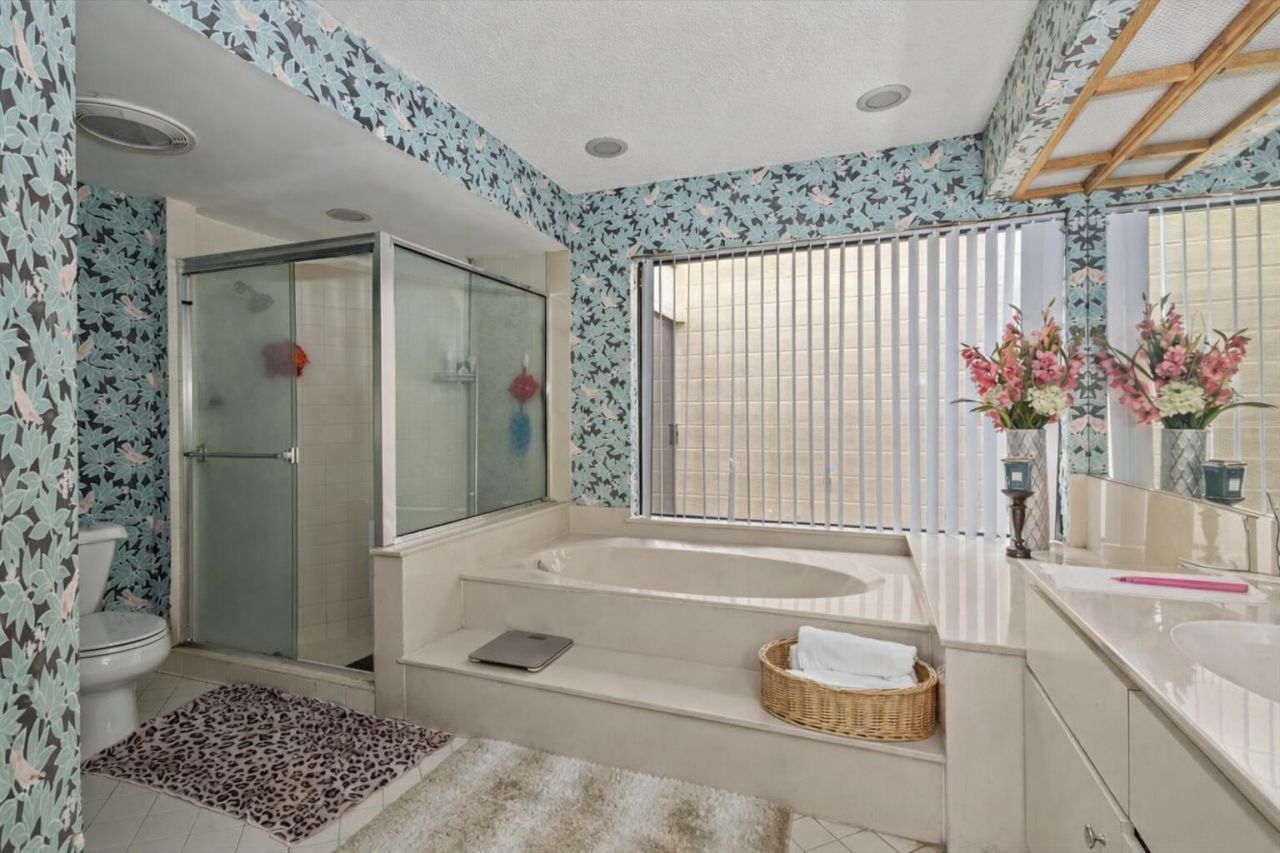 6691 S Pine Court, West Palm Beach, FL 33418 Photo