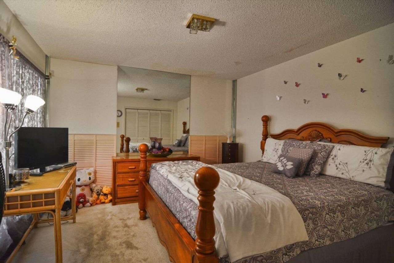 6691 S Pine Court, West Palm Beach, FL 33418 Photo