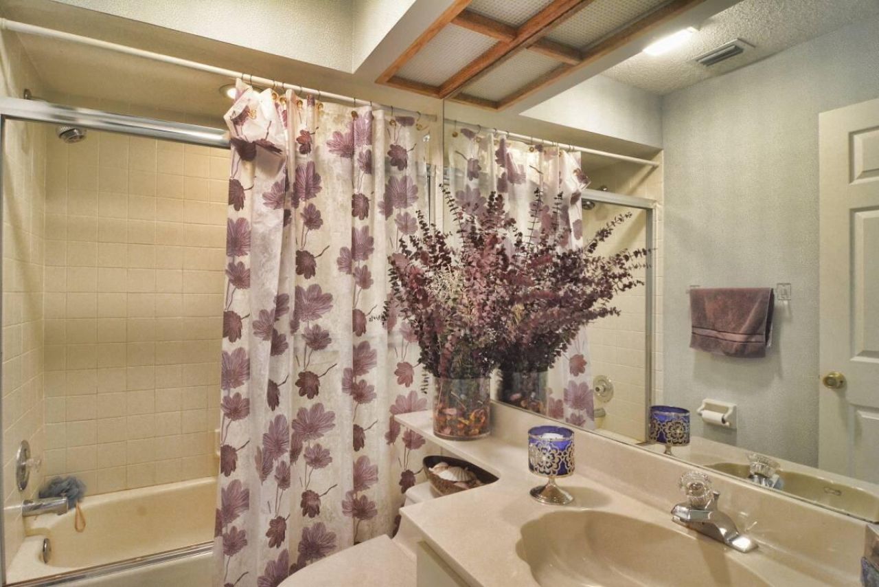 6691 S Pine Court, West Palm Beach, FL 33418 Photo