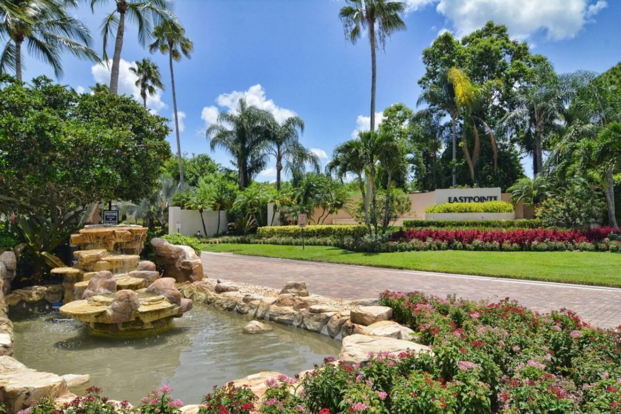 6691 S Pine Court, West Palm Beach, FL 33418 Photo