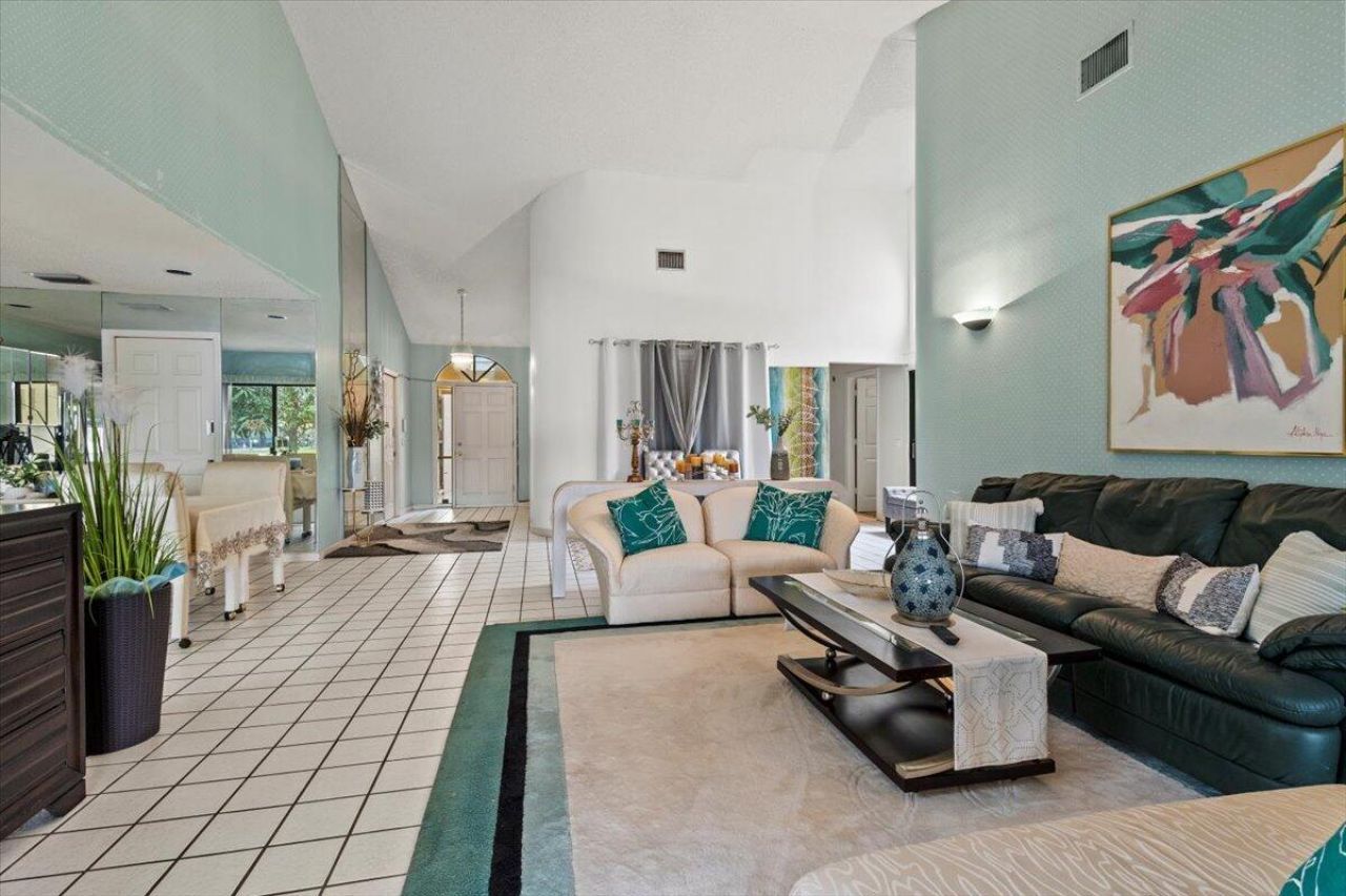 6691 S Pine Court, West Palm Beach, FL 33418 Photo