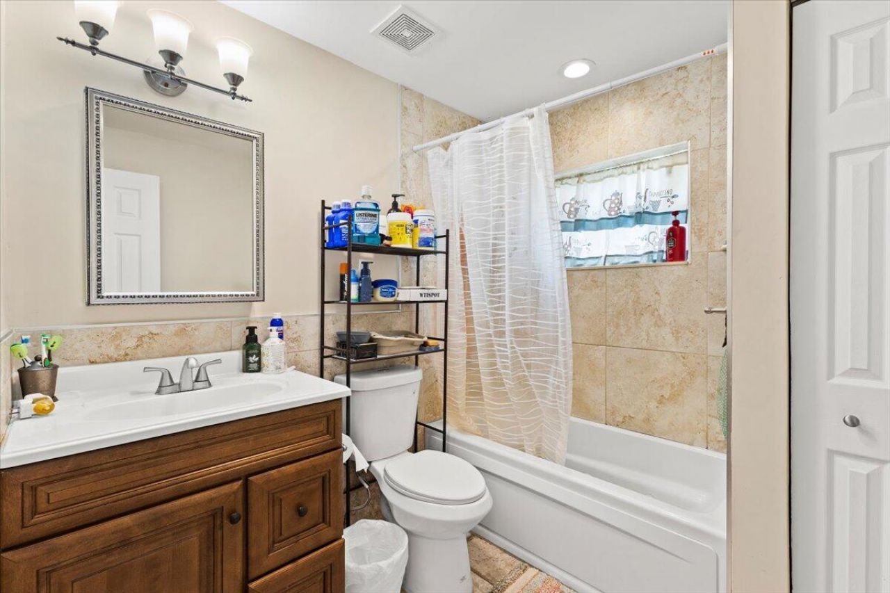 1091 NW 46th Avenue, Lauderhill, FL 33313 Photo