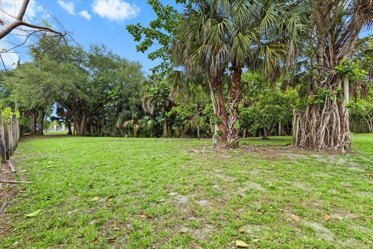 1091 NW 46th Avenue, Lauderhill, FL 33313 Photo